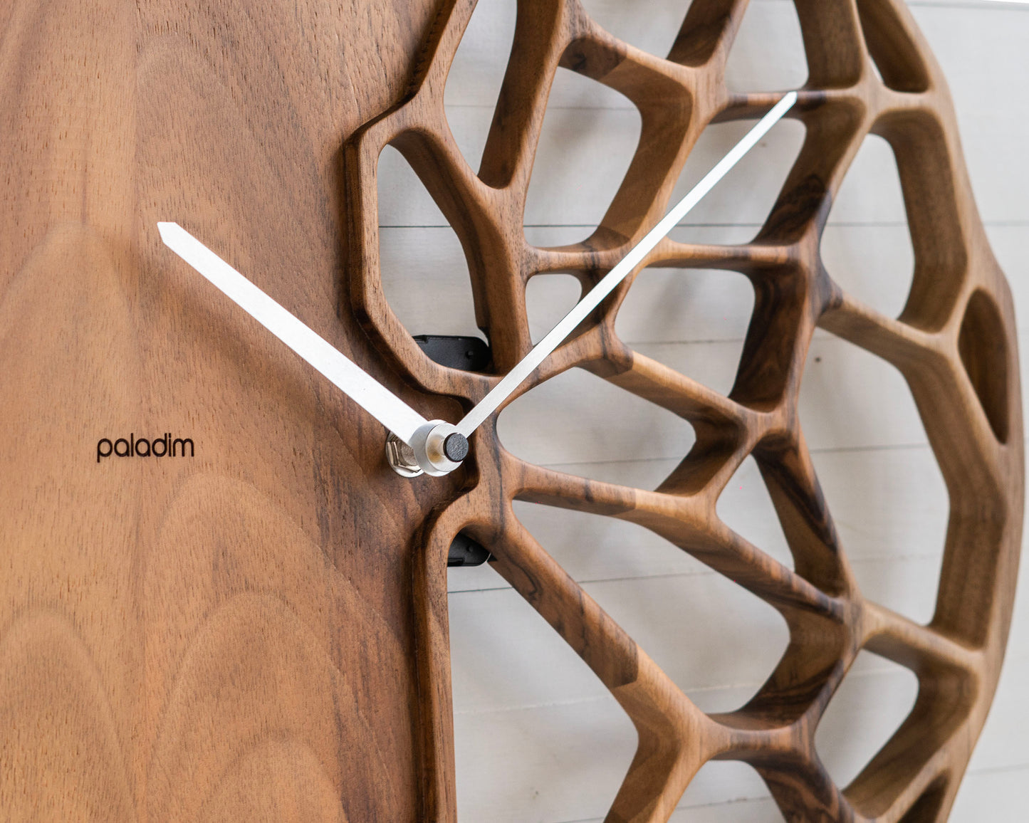 KLETKA 3.0 wall clock, walnut