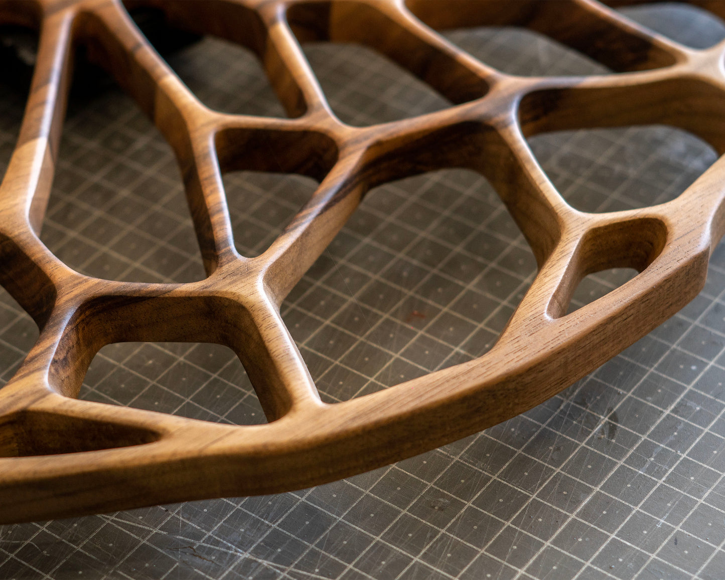 KLETKA 3.0 wall clock, walnut