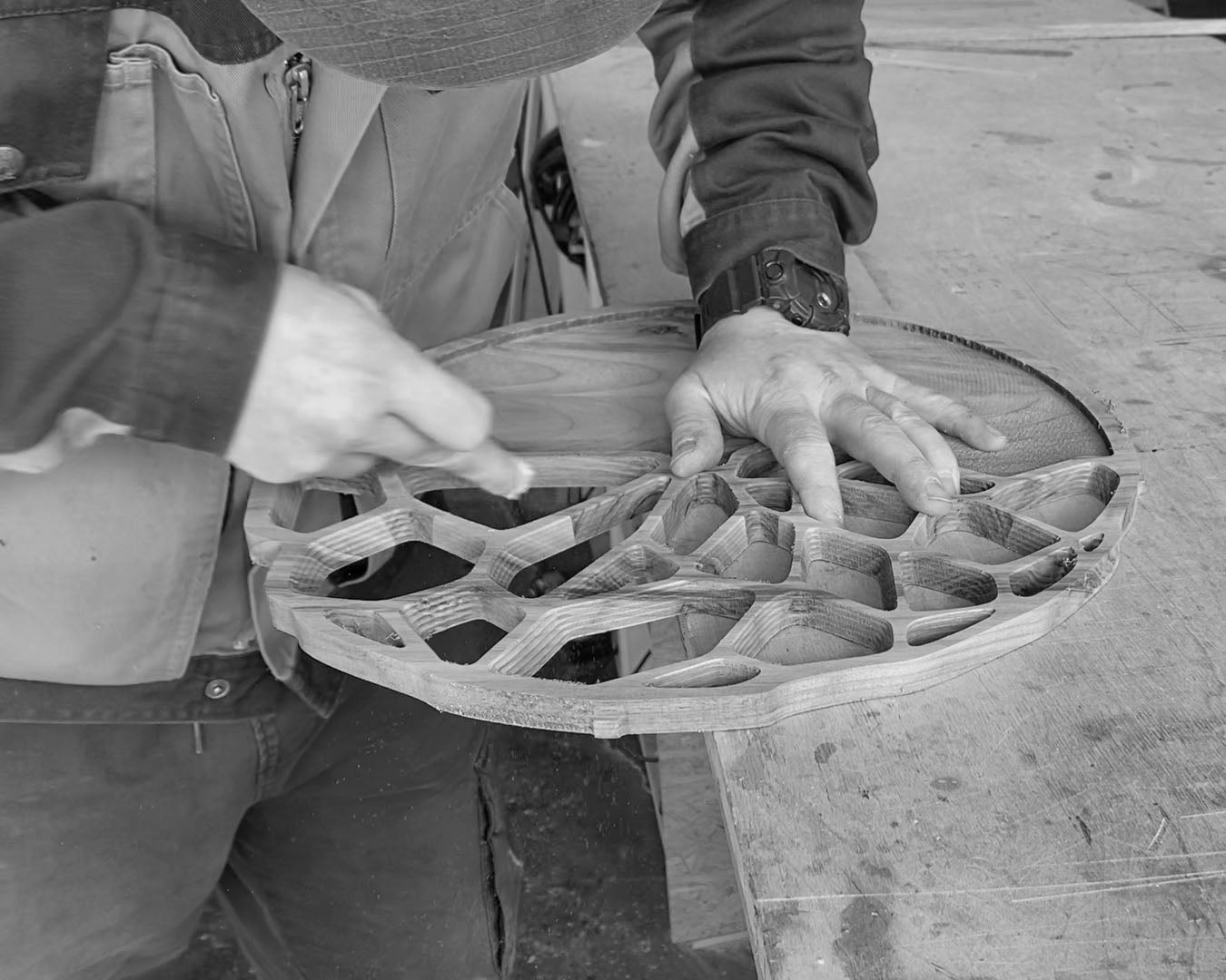 KLETKA 3.0 wall clock, walnut