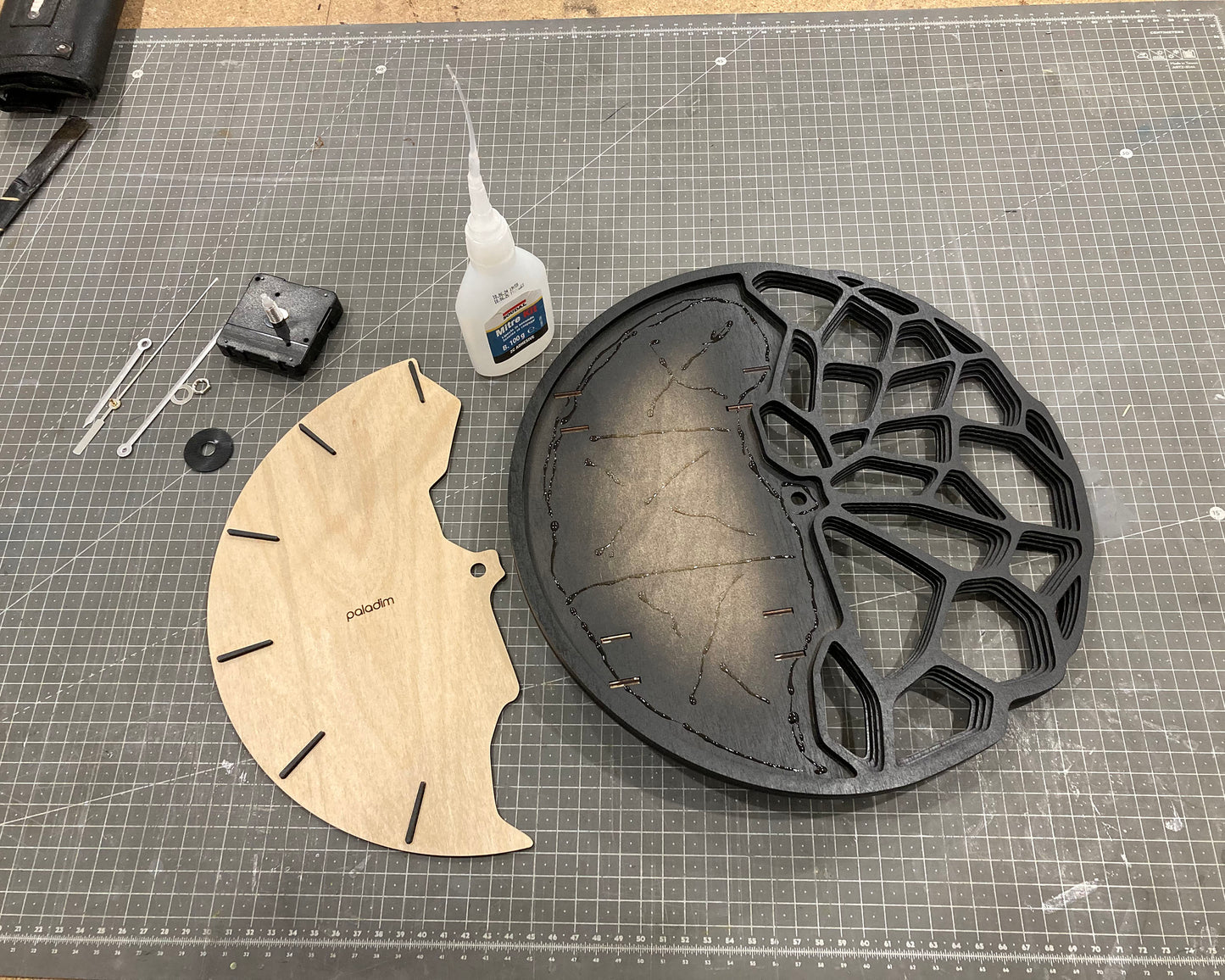 "KLETKA 3.0" Wall Clock DIGITAL DESIGN for Laser Cutting