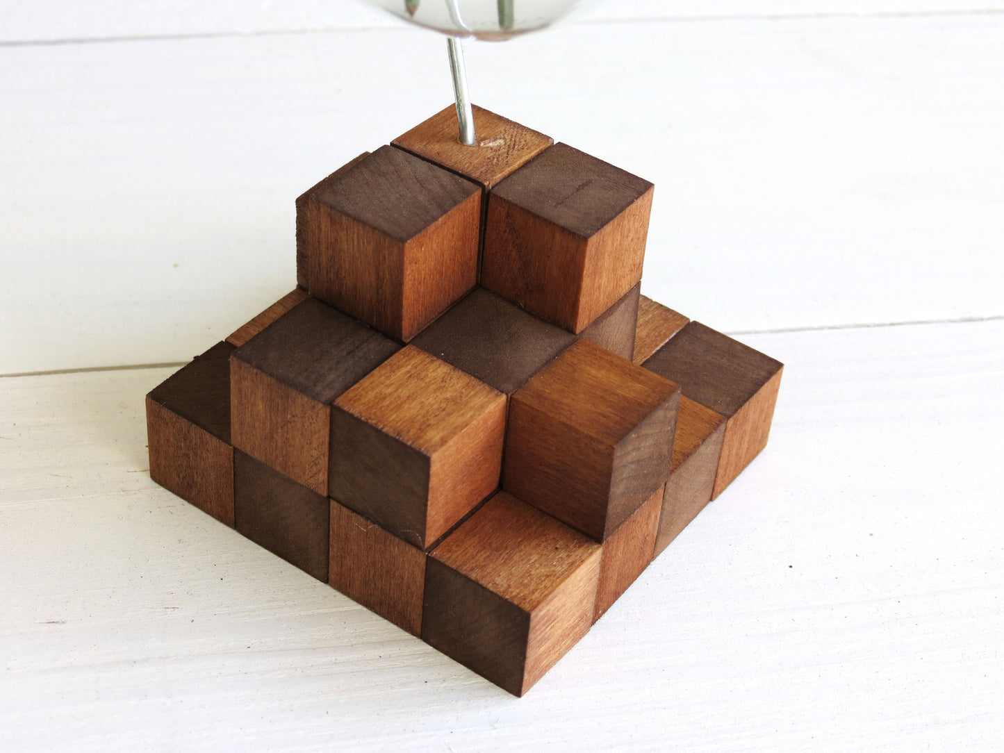 "Cube" upcycled lightbulb vase - Paladim Handmade