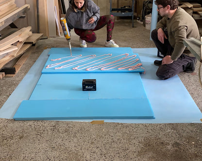 GIGA KLETKA human-sized clock