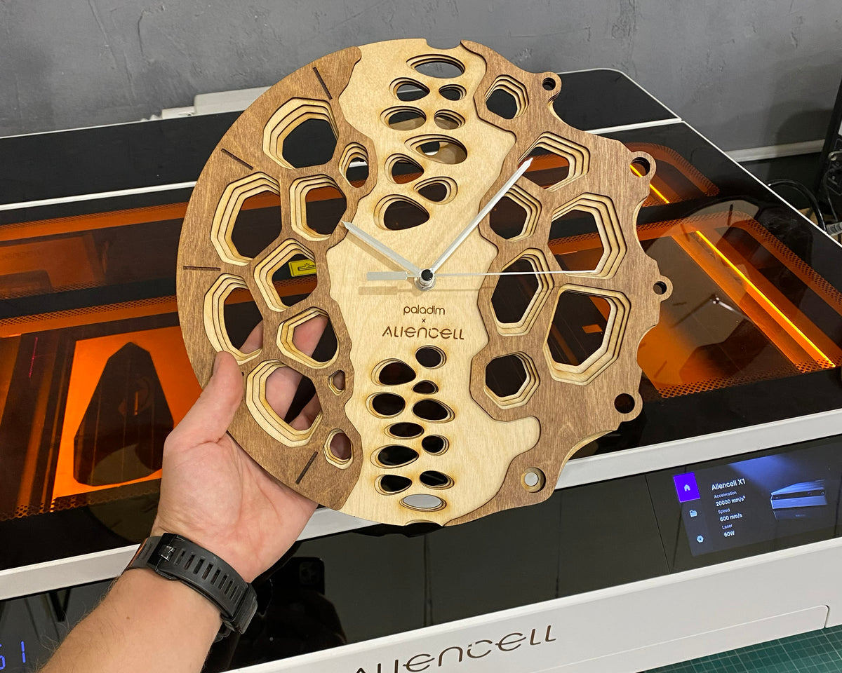 "Aliencell" Wall Clock DIGITAL DESIGN for Laser Cutting, Free