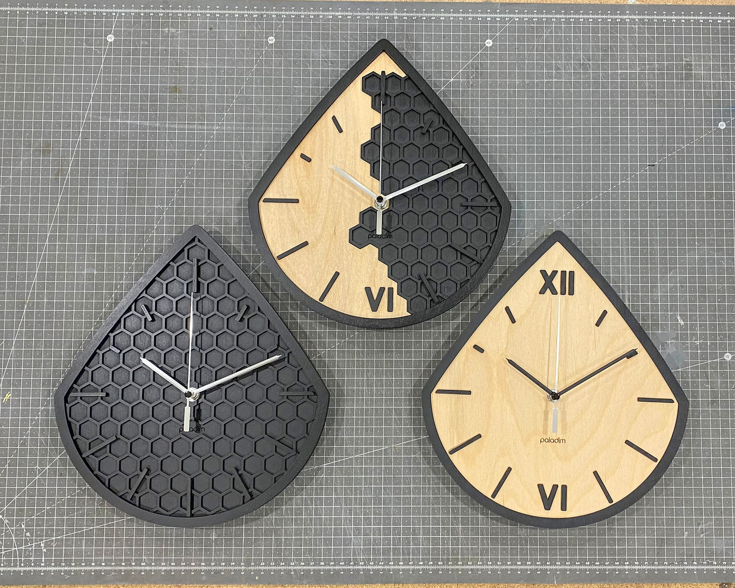 "KAPKA" Wall Clock DIGITAL DESIGN for Laser Cutting