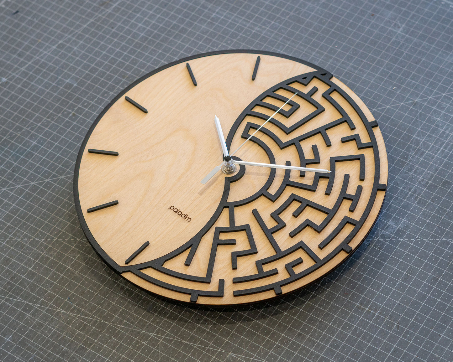"IZHOD" Wall Clock DIGITAL DESIGN for Laser Cutting