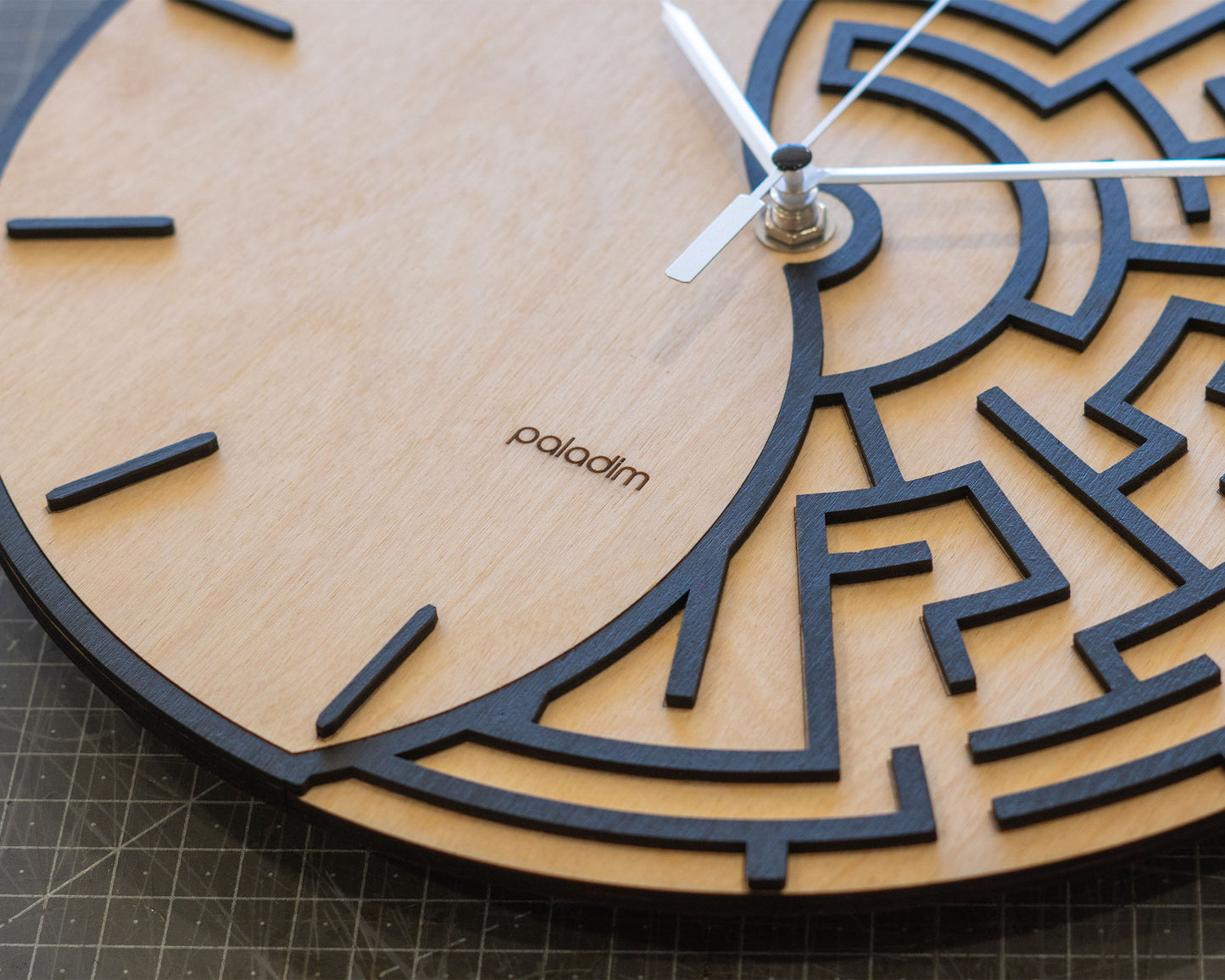 "IZHOD" Wall Clock DIGITAL DESIGN for Laser Cutting