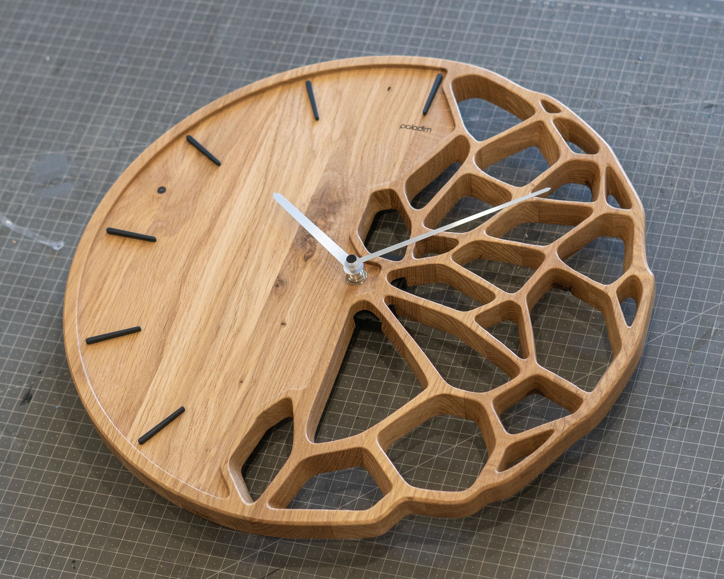 KLETKA 3.0 wall clock, oak, Ф40cm