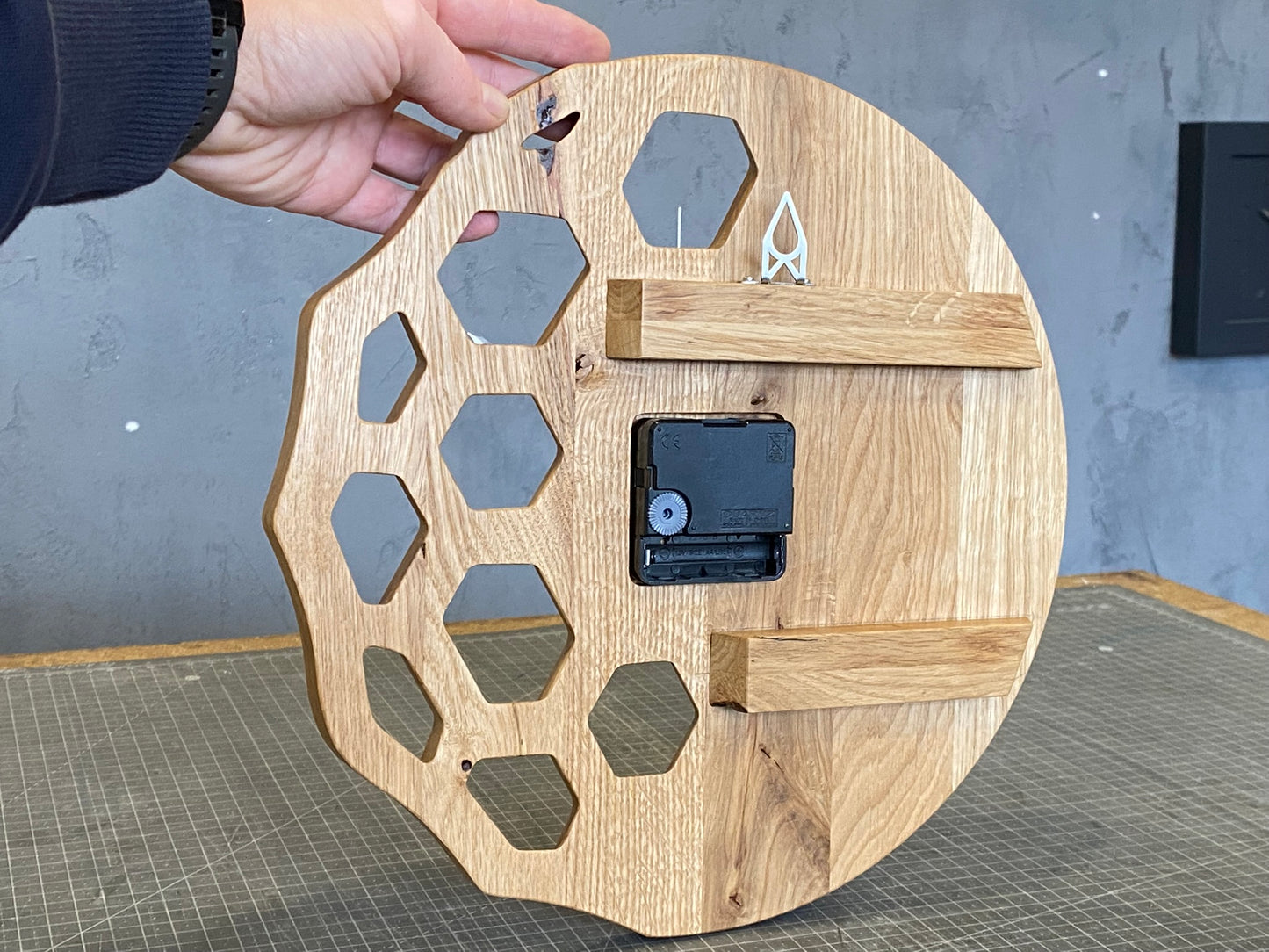 KLETKA 4 hexaon wall clock, oak