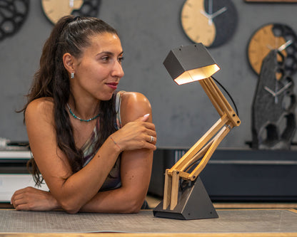MASHINA 2.0 desk lamp