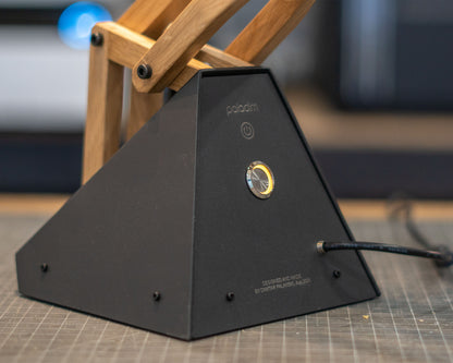 MASHINA 2.0 desk lamp