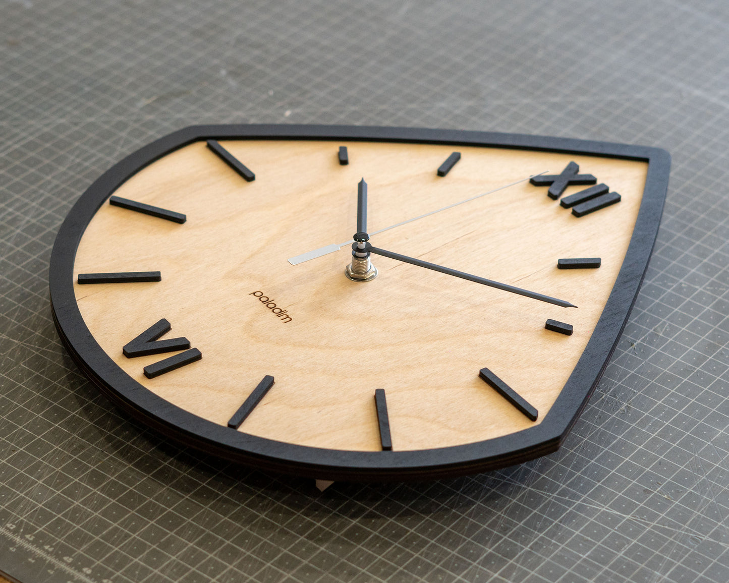 "KAPKA" Wall Clock DIGITAL DESIGN for Laser Cutting