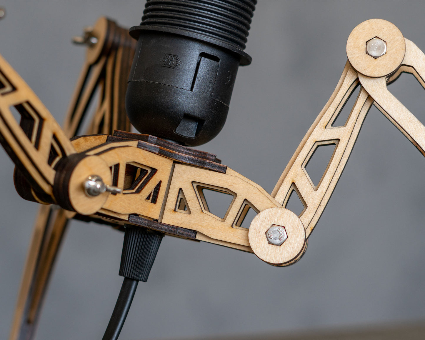 "TRIKRAK" Tripod Lamp DIGITAL DESIGN for Laser Cutting