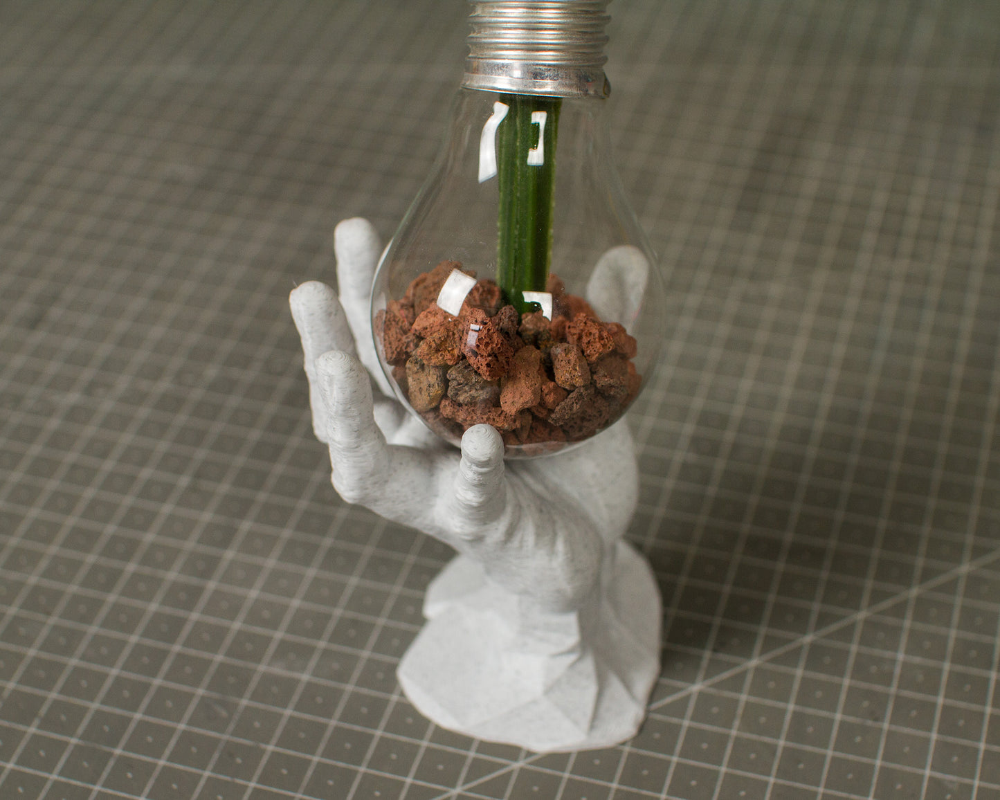 3D printed lightbulb holder
