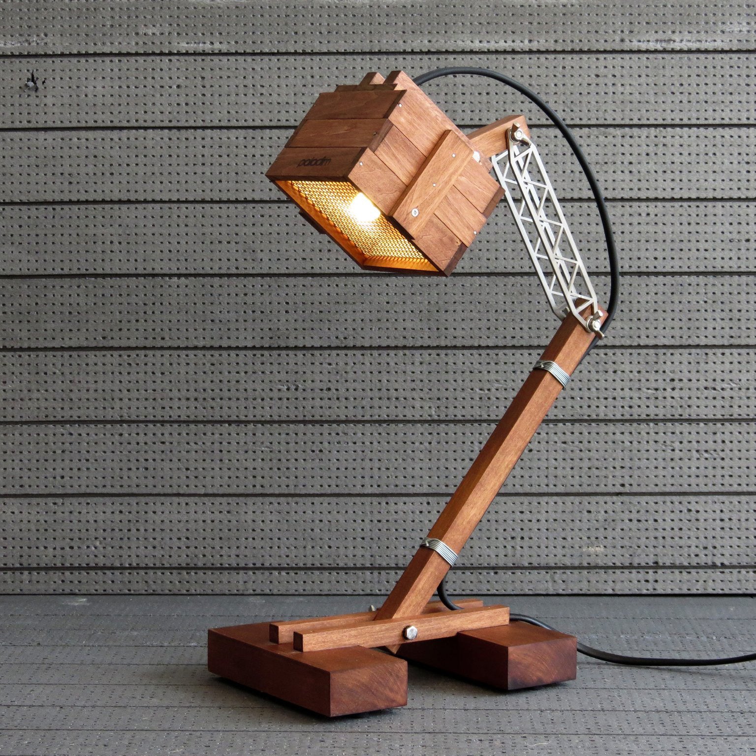 Custom desk lamp fashion