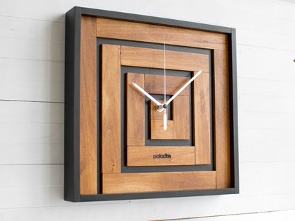 IGRA wall clock