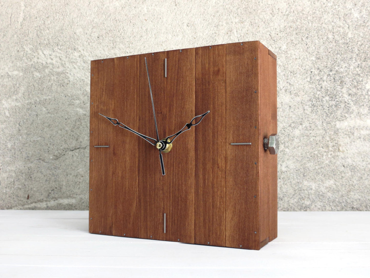 "Praf V" wall clock 18x18cm (7"x7") - Paladim Handmade