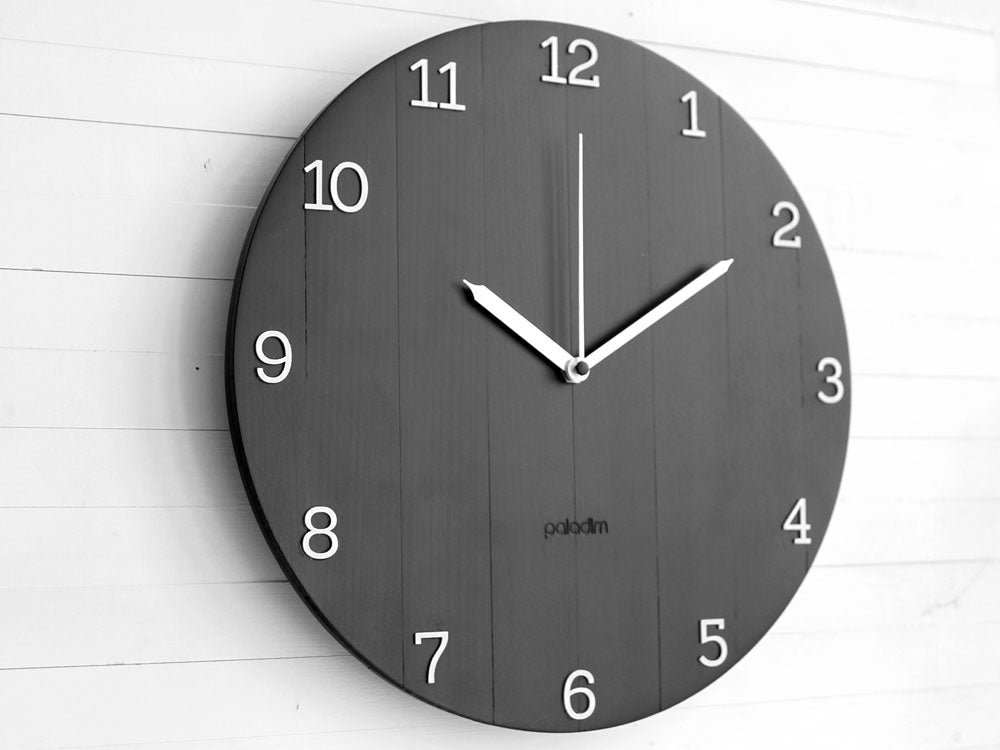 OVAL-2 wall clock