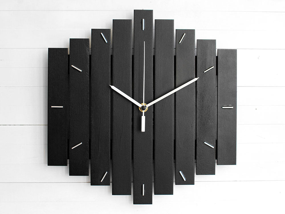 ROMB geometric wall clock
