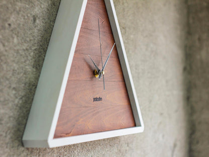 "Trik" triangle wall clock - Paladim Handmade