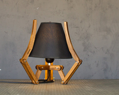 TRIKRAK adjustable table lamp